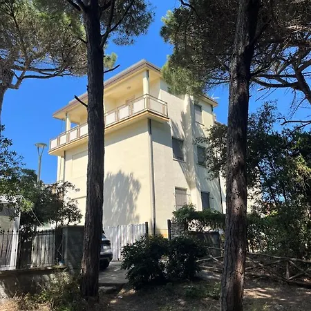Apartment Il Pinolo 2